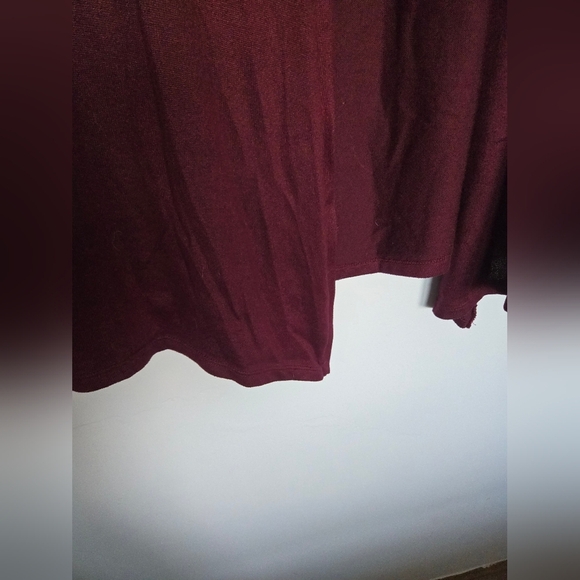 Burgundy Lightweight Long Sleeve Cardigan - Picture 3 of 6